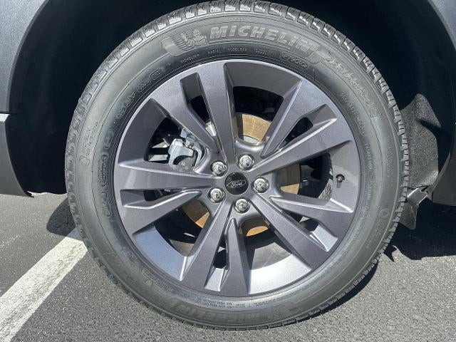 2026 Ford Explorer Active w/200A Pkg 4WD