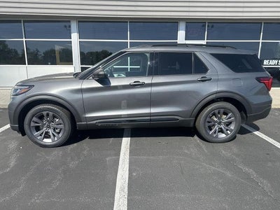 2026 Ford Explorer Active w/100A Pkg 4WD