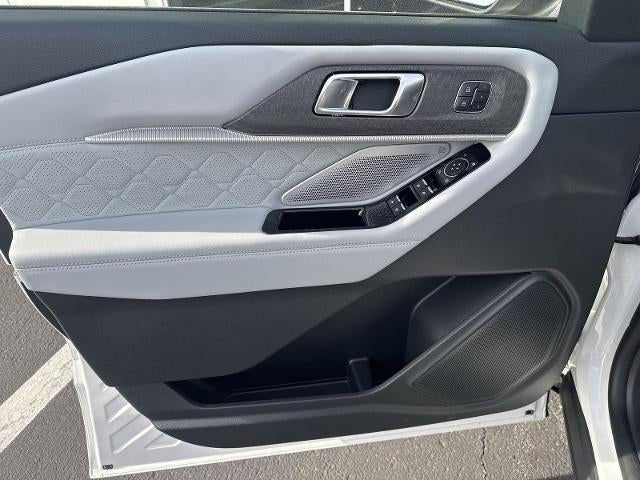 2026 Ford Explorer Platinum 4WD