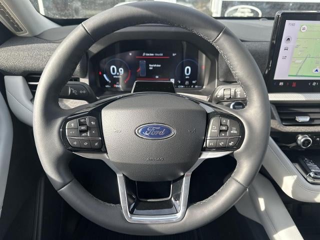 2026 Ford Explorer Platinum 4WD