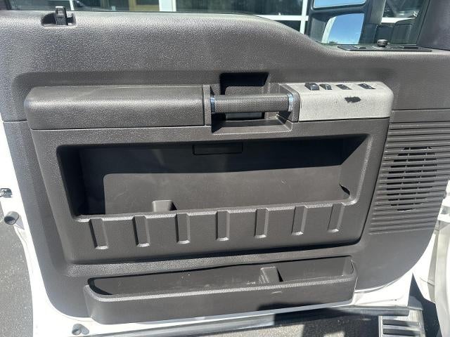 2015 Ford Super Duty F-250 SRW 4WD Crew Cab 6-3/4 Ft Box Lariat