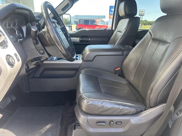 2015 Ford Super Duty F-250 SRW 4WD Crew Cab 6-3/4 Ft Box Lariat