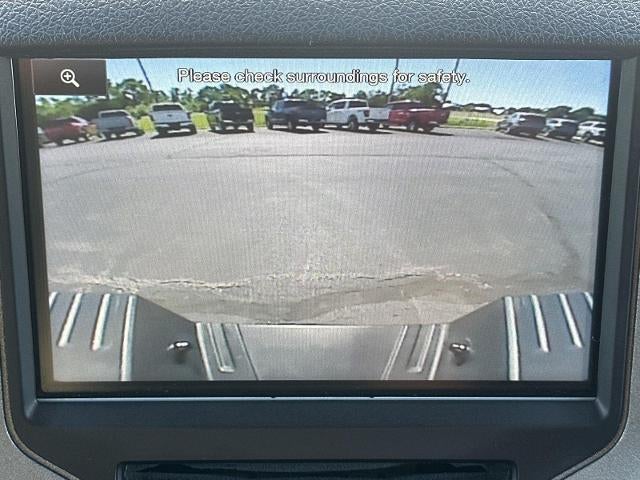 2015 Ford Super Duty F-250 SRW 4WD Crew Cab 6-3/4 Ft Box Lariat