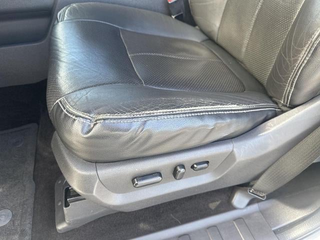 2015 Ford Super Duty F-250 SRW 4WD Crew Cab 6-3/4 Ft Box Lariat