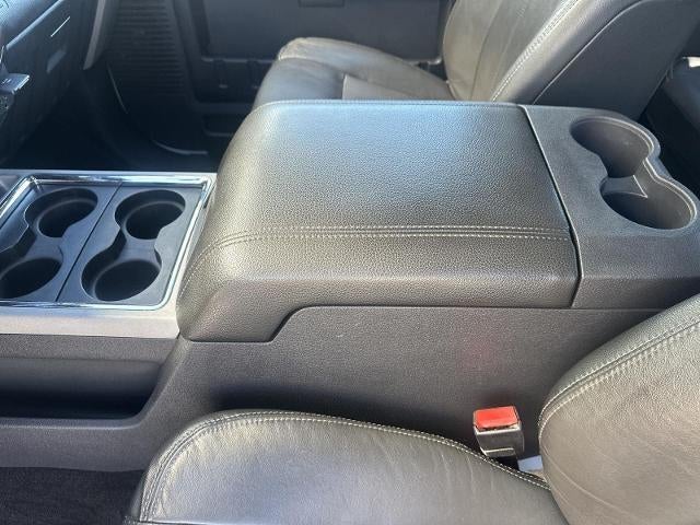 2015 Ford Super Duty F-250 SRW 4WD Crew Cab 6-3/4 Ft Box Lariat