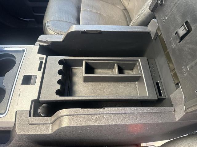 2015 Ford Super Duty F-250 SRW 4WD Crew Cab 6-3/4 Ft Box Lariat