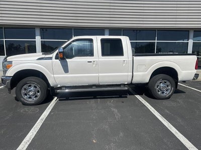 2015 Ford Super Duty F-250 SRW 4WD Crew Cab 6-3/4 Ft Box Lariat