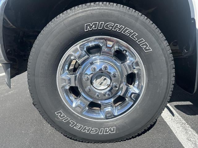 2015 Ford Super Duty F-250 SRW 4WD Crew Cab 6-3/4 Ft Box Lariat