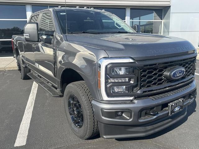 2026 Ford Super Duty F-250 SRW XL 4WD Crew Cab 6.75' Box