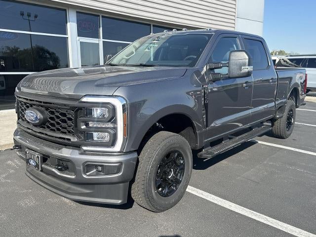 2026 Ford Super Duty F-250 SRW XL 4WD Crew Cab 6.75' Box