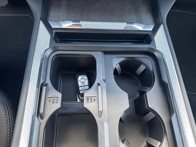 2025 Ford Super Duty F-350 SRW XL 4WD Crew Cab 6.75' Box