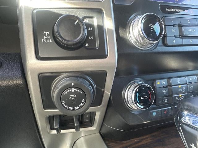 2020 Ford F-150 LARIAT 4WD SuperCrew 5.5' Box