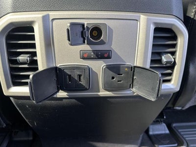 2020 Ford F-150 LARIAT 4WD SuperCrew 5.5' Box