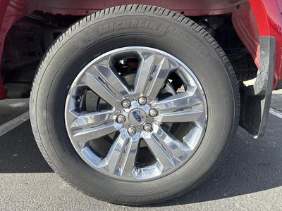 2020 Ford F-150 LARIAT 4WD SuperCrew 5.5' Box