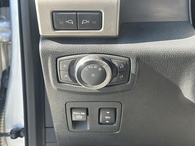 2016 Ford F-150 4WD SuperCrew 5-1/2 Ft Box Lariat