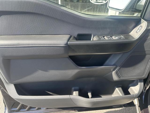 2025 Ford F-150 STX 4WD SuperCrew 5.5' Box