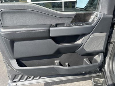 2023 Ford F-150 LARIAT 4WD SuperCrew 5.5' Box
