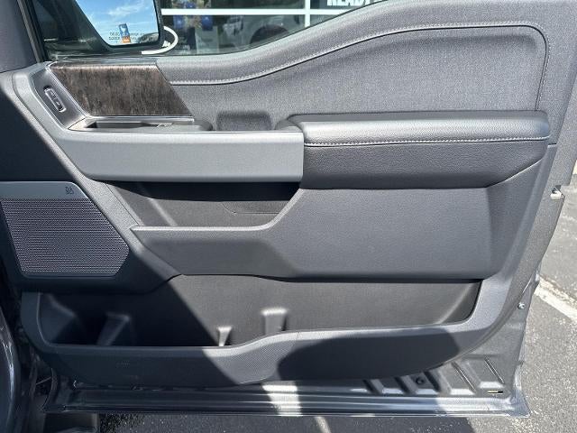 2023 Ford F-150 LARIAT 4WD SuperCrew 5.5' Box