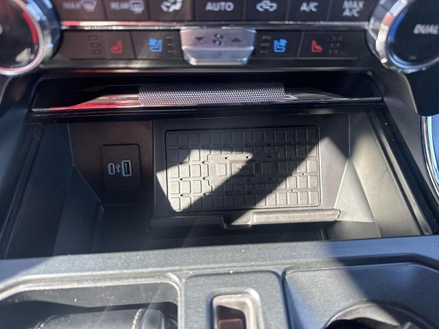 2023 Ford F-150 LARIAT 4WD SuperCrew 5.5' Box