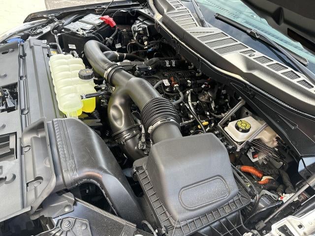 2026 Ford F-150 LARIAT 4WD SuperCrew 5.5' Box
