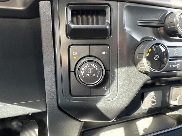 2026 Ford F-150 XL 4WD Reg Cab 8' Box