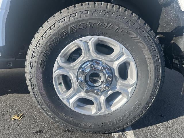 2026 Ford Super Duty F-350 SRW XL 4WD Reg Cab 8' Box