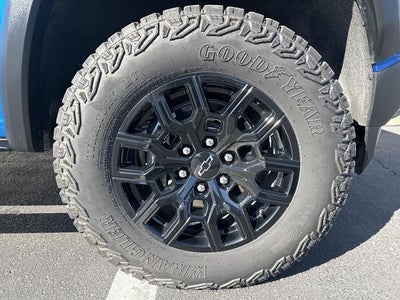 2024 Chevrolet Colorado Crew Cab Short Box 4-Wheel Drive Trail Boss