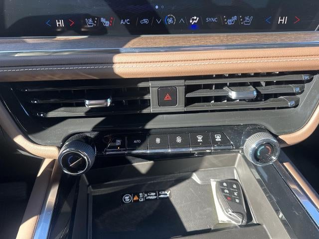 2025 Chevrolet Suburban 4WD High Country