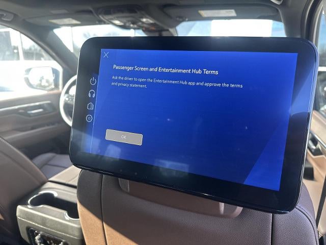 2025 Chevrolet Suburban 4WD High Country