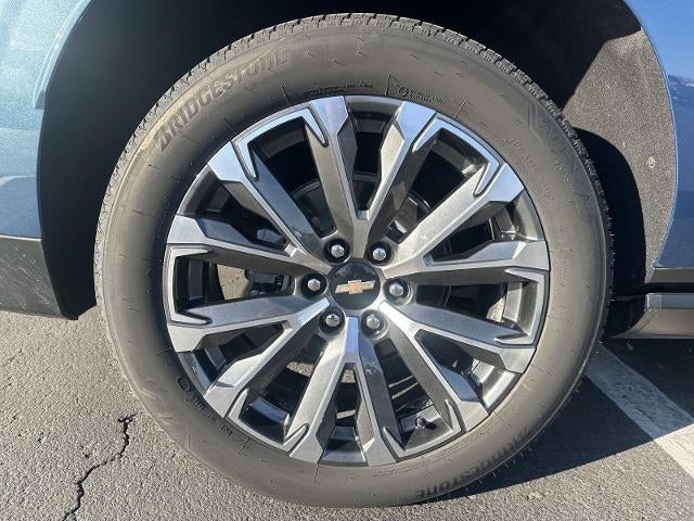 2025 Chevrolet Suburban 4WD High Country