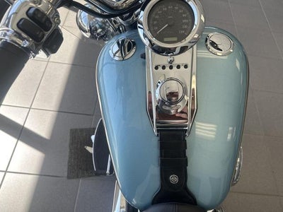 2007 Harley Davidson FLSTC Base