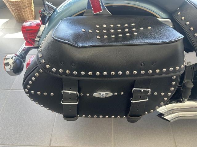 2007 Harley Davidson FLSTC Base