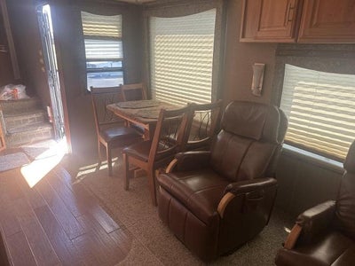 2014 Excel Limited 34IKE Base