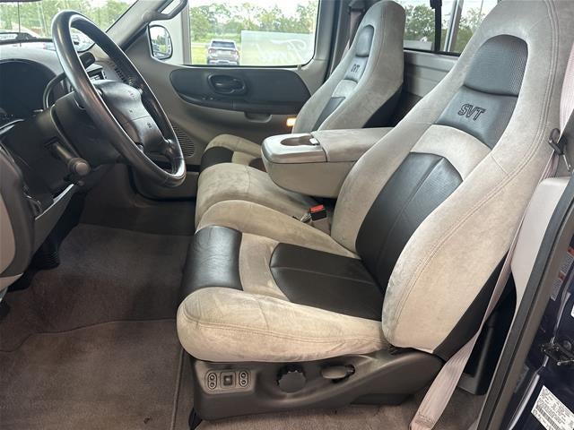 2002 Ford F-150 Lightning