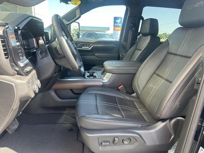 2025 Chevrolet Silverado 2500 HD Crew Cab Standard Box 4-Wheel Drive High Country