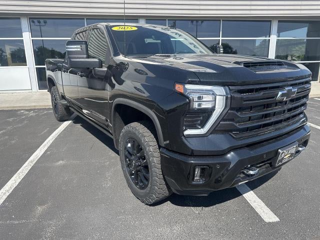 2025 Chevrolet Silverado 2500 HD Crew Cab Standard Box 4-Wheel Drive High Country