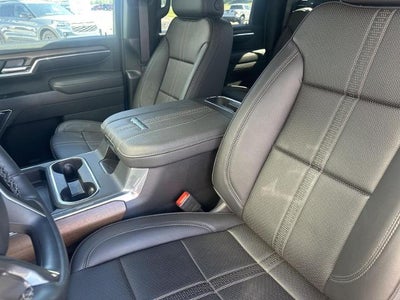 2025 Chevrolet Silverado 2500 HD Crew Cab Standard Box 4-Wheel Drive High Country