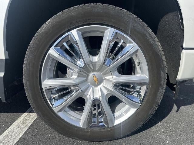 2022 Chevrolet Silverado 1500 Crew Cab Short Box 4-Wheel Drive High Country