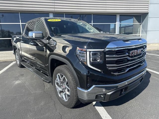 Used 2023 GMC Sierra 1500 SLT with VIN 3GTUUDED8PG201126 for sale in Kansas City