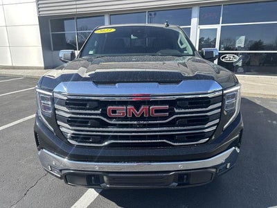 2023 GMC Sierra 1500 Crew Cab Short Box 4-Wheel Drive SLT