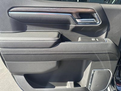 2023 GMC Sierra 1500 Crew Cab Short Box 4-Wheel Drive SLT