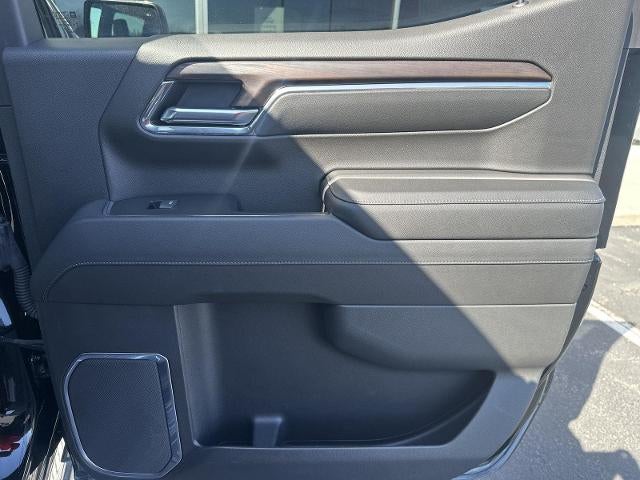 2023 GMC Sierra 1500 Crew Cab Short Box 4-Wheel Drive SLT