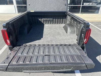 2023 GMC Sierra 1500 Crew Cab Short Box 4-Wheel Drive SLT