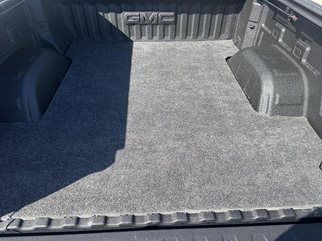 2023 GMC Sierra 1500 Crew Cab Short Box 4-Wheel Drive SLT