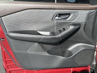 2021 Nissan Rogue FWD SV