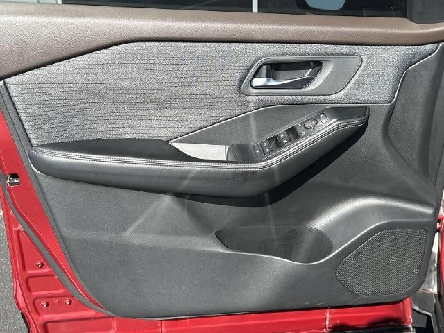 2021 Nissan Rogue FWD SV
