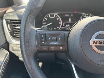 2021 Nissan Rogue FWD SV