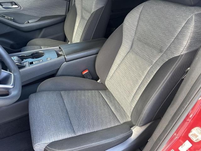 2021 Nissan Rogue FWD SV