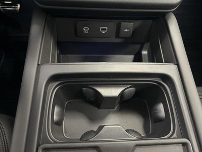 2023 Land Rover Defender 110 V8 AWD